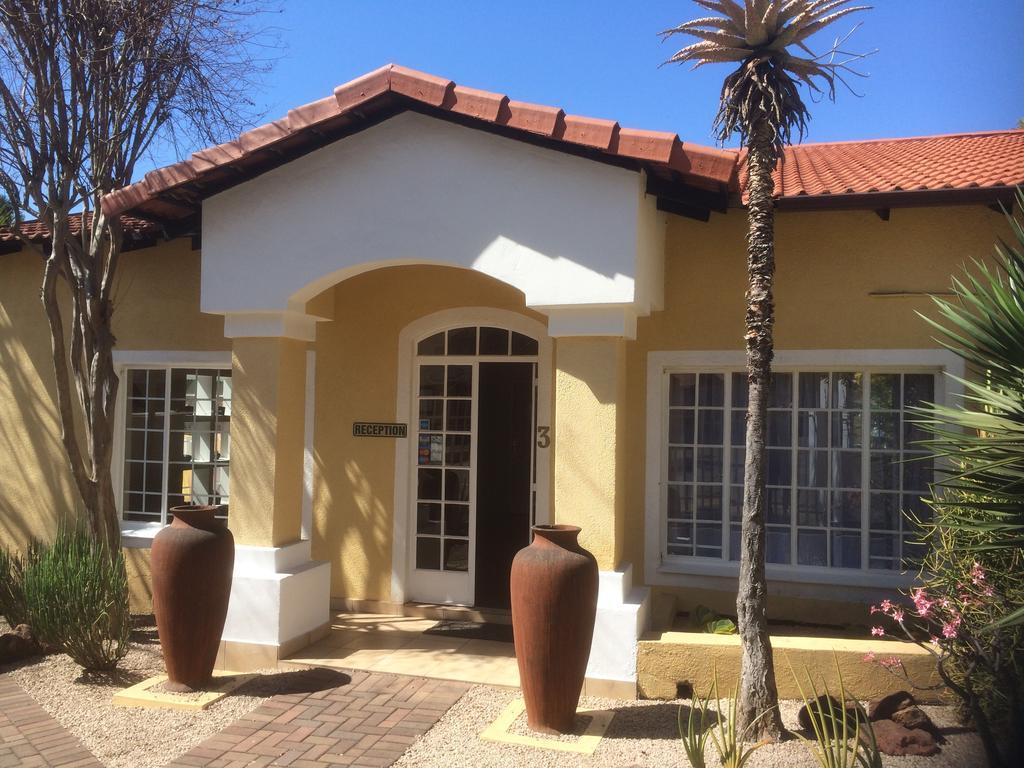 Auberge Guest Lodge Mbombela Eksteriør bilde