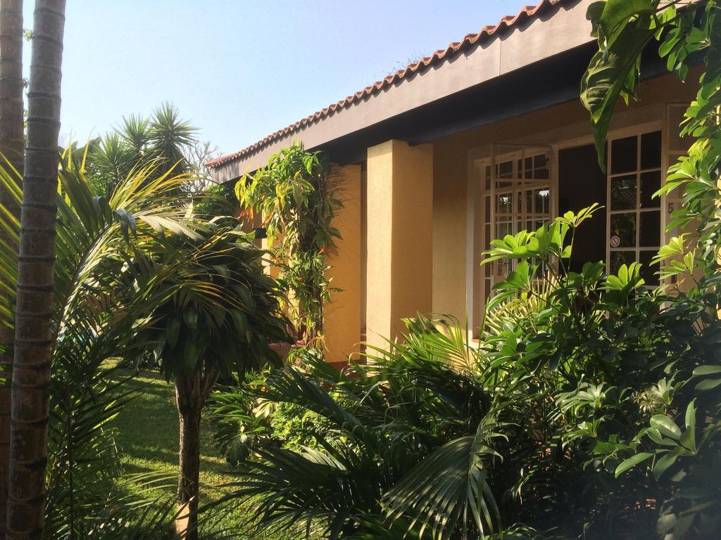 Auberge Guest Lodge Mbombela Rom bilde